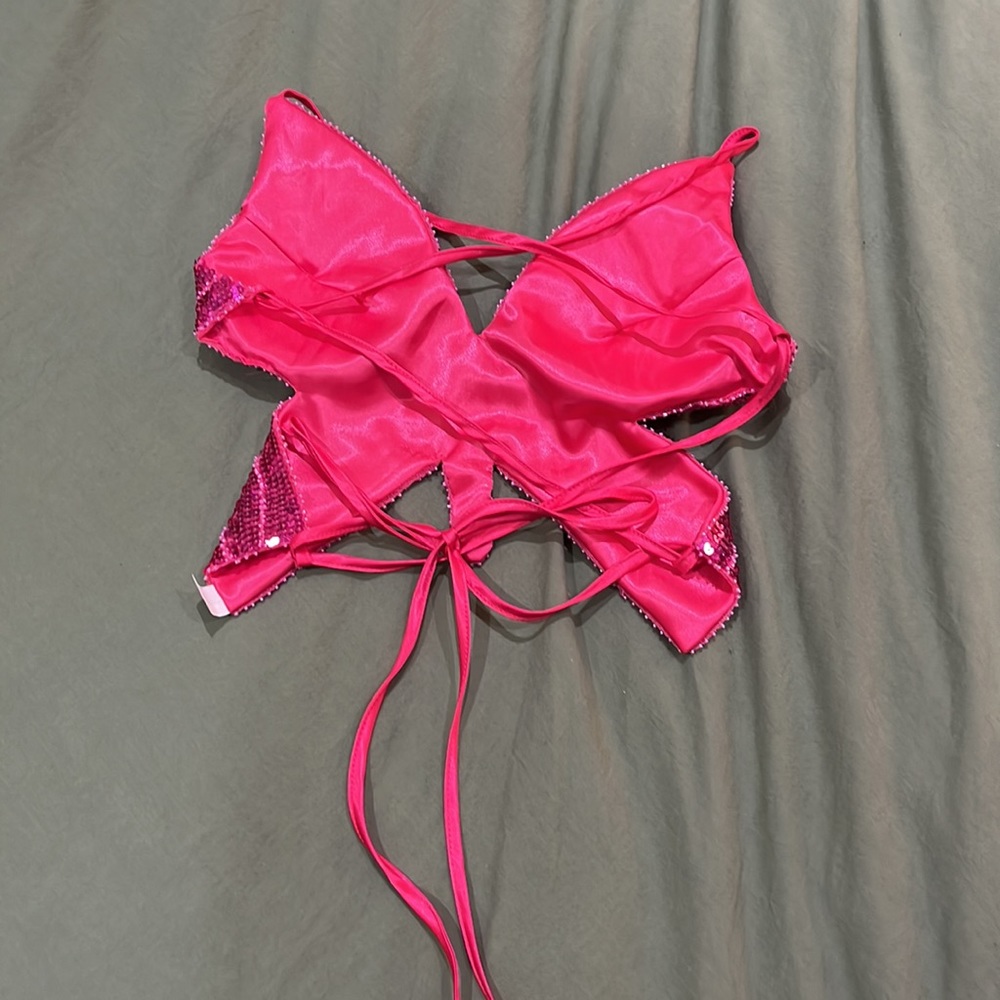Pink Butterfly Top - Picture 2 of 5
